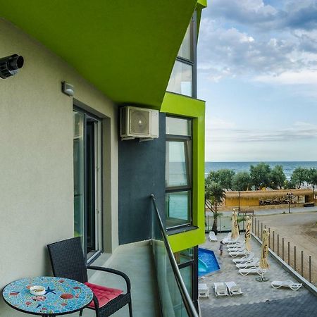 Apartamente Azzurro On The Beach Năvodari المظهر الخارجي الصورة