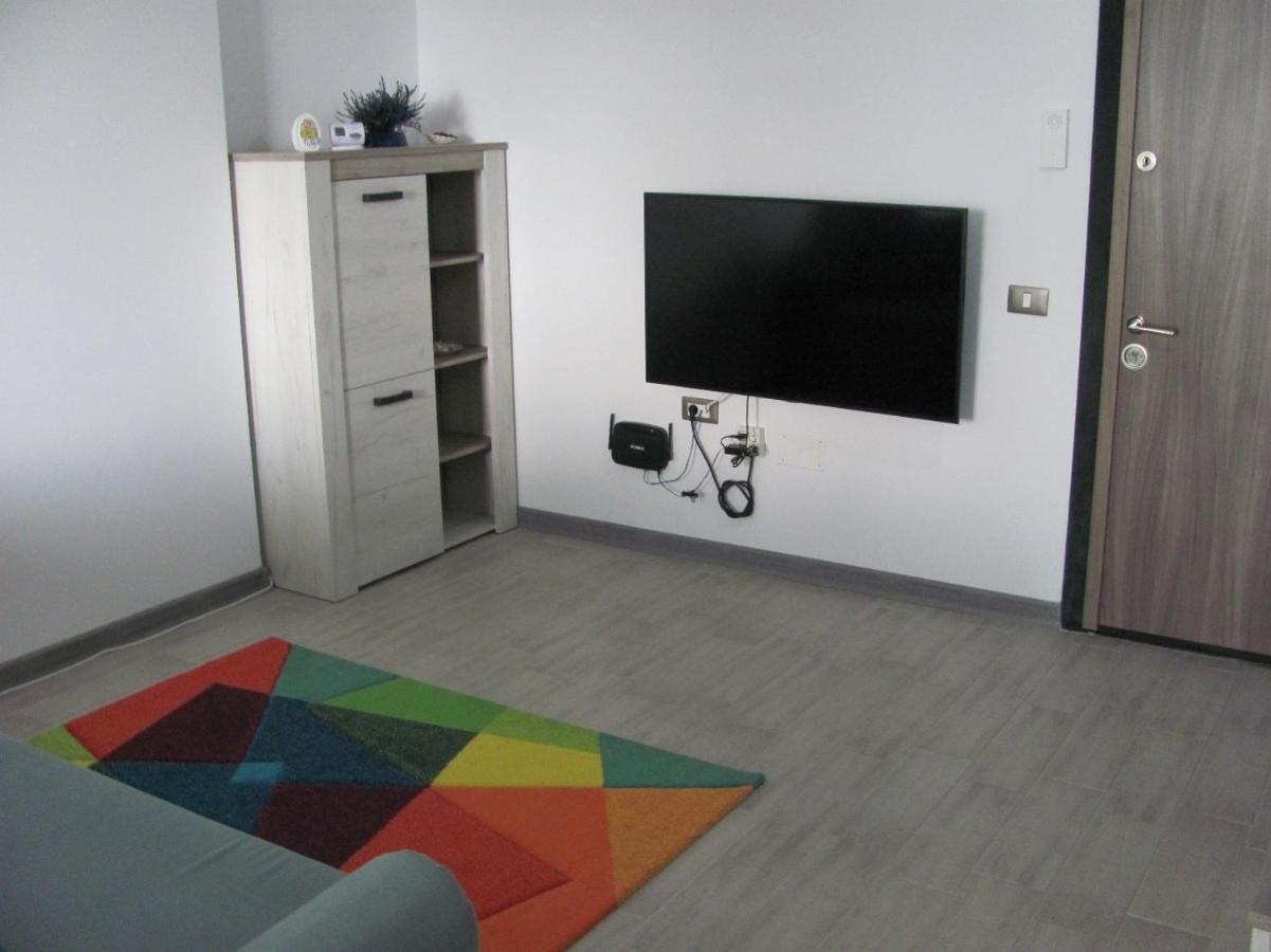 Apartamente Azzurro On The Beach Năvodari المظهر الخارجي الصورة