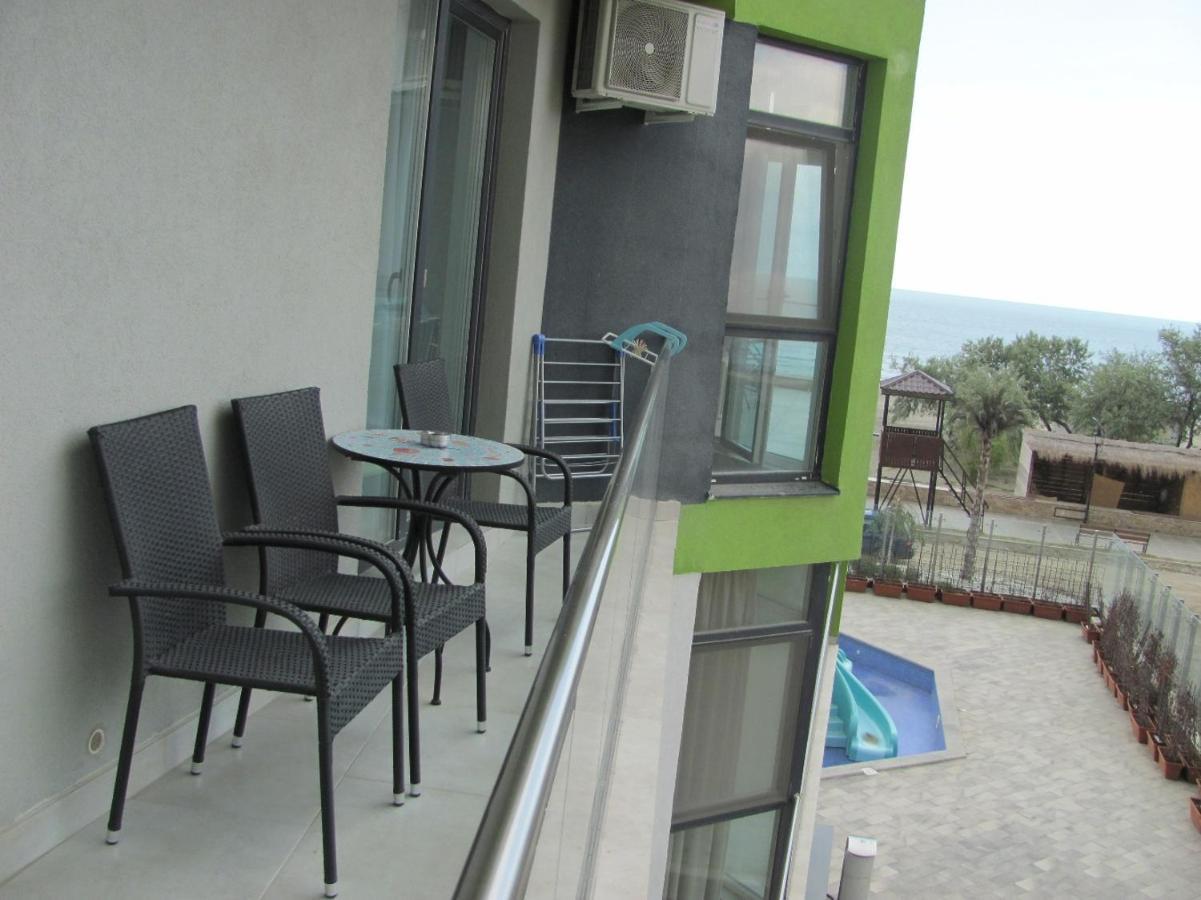 Apartamente Azzurro On The Beach Năvodari المظهر الخارجي الصورة
