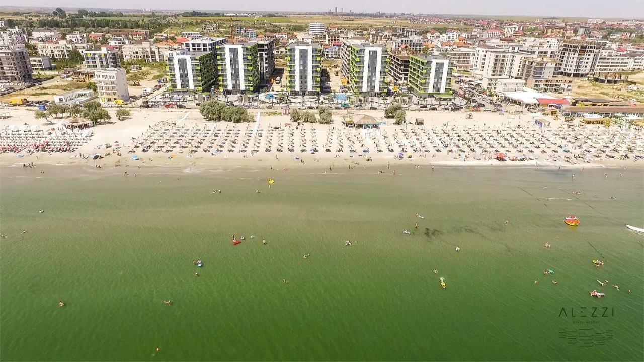 Apartamente Azzurro On The Beach Năvodari المظهر الخارجي الصورة