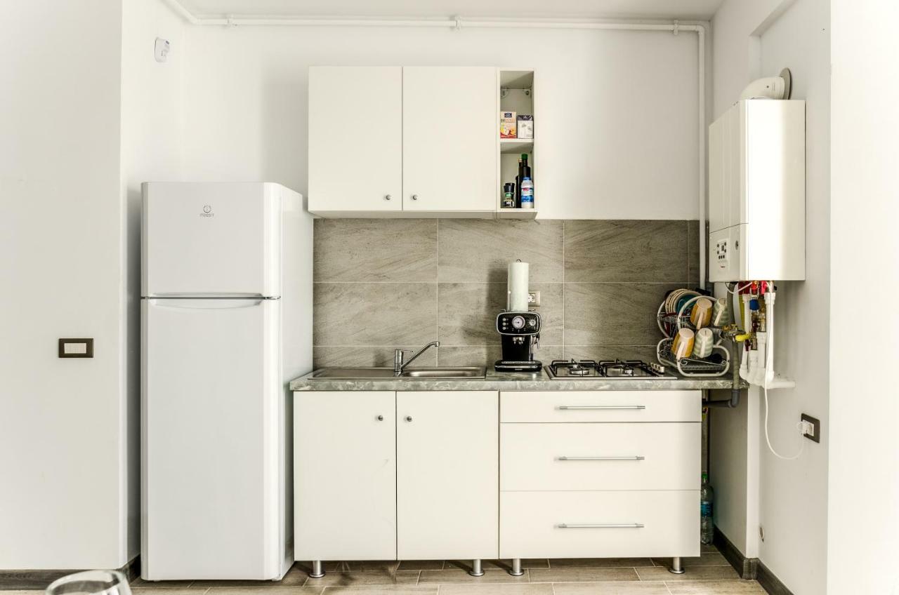 Apartamente Azzurro On The Beach Năvodari المظهر الخارجي الصورة